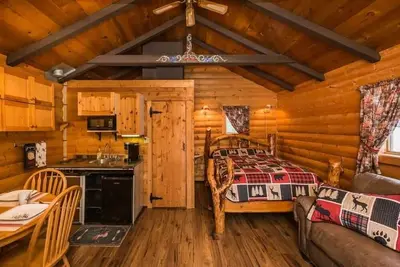 Image de The White Tail Cabin - Bear Creek Cabins
