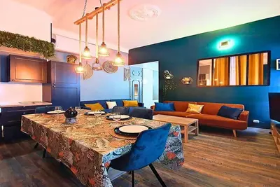 Image de Le Cocon Bleu-Raffinement et décoration soignée dans un F3