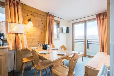 Image de 🏔️ Le Corbier – Appartement 2 chambres – 6 pers. – Ski aux pieds – Classé 2★ 🎿