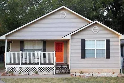 Image de Cute and cozy 3 bedroom, 2 bath home near Main Street in Stillwater!