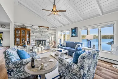 Image de Relax, Unwind & Enjoy Amazing Waterviews