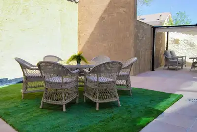 Image de Appartement 'El Palacete del Secretario-2 Chambres' avec piscine privée, Wi-Fi et climatisation