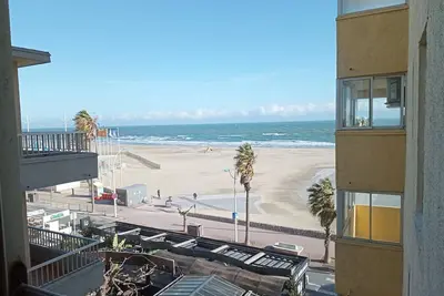 Image de T2 Climatisé Centre Canet à 2 Pas de la Plage
