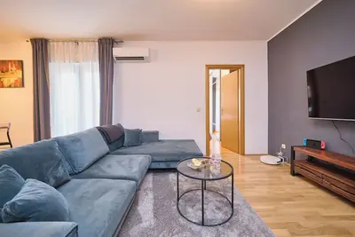 Image de Harmony Seaside Apartment by Litto