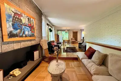 Image de House Cerro San Cristóbal | Parking & Garden