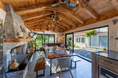 Image de Three Bedroom Villa with Pool