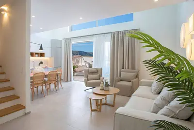 Lirides 2 bedroom Suite B2  with loft