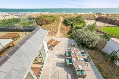 Image de Beachfront Home with Access to Sandbanks Beach