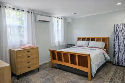 Image de Perfect 2-bedroom apartment with Ac in prestigous Morne Daniel near Roseau