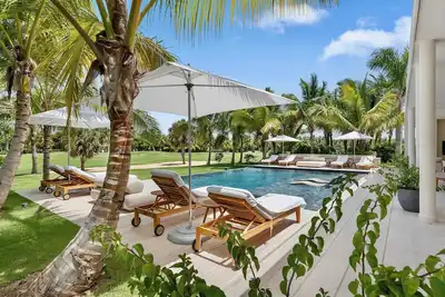 Image de La Serenissima · Luxury Golf Front Villa