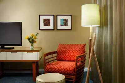 Image de Tranquil Suites w/ Free Breakfast – 5-Min Walk to Waikiki Adventures! | Pool