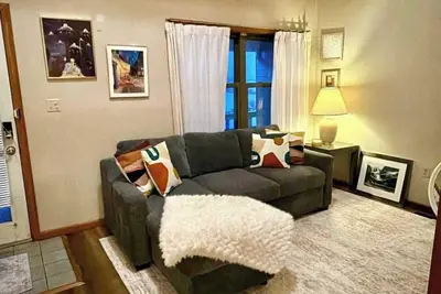 Comfortable 2br-2ba Mountain Getaway Near Slopes