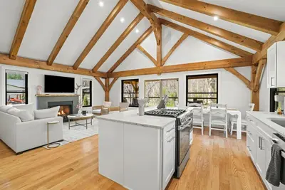 Image de Rose Cabin at Highland Peaks Retreat