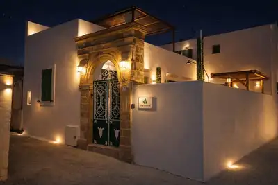 Image de “Villa with a private swimming pool, ideal for families and groups of friends.