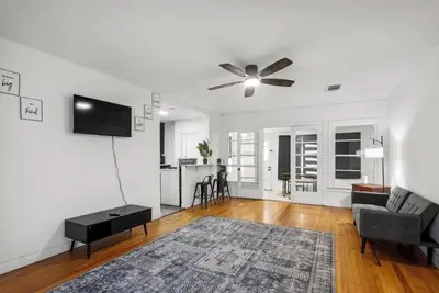 Image de Modern Austin Retreat - Near Downtown, Ut, 6th St