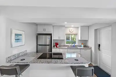 Image de 1 Bedroom/1 Bath Villa (Ground Level) - Unit 11