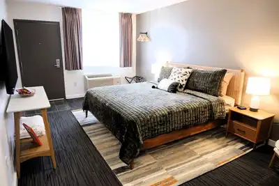 Image de Jackrabbit 131 -Boutique Modern Retreat | 2 Kings | Downtown Moab