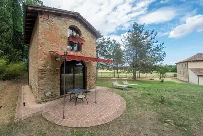 Image de Barn - small farmhouse in the woods