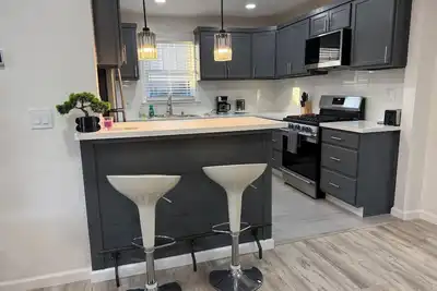 Image de Lovely 3-bedroom house in Richmond perfect for your getaway