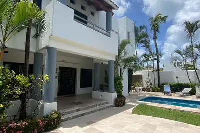 Image de Fabulous 4-bedroom Home, 900 Meters from Ocean in Cozumel