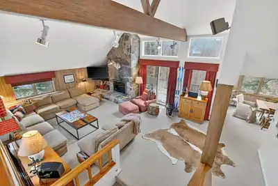 Spacious Piper Ridge Townhome Near Stratton