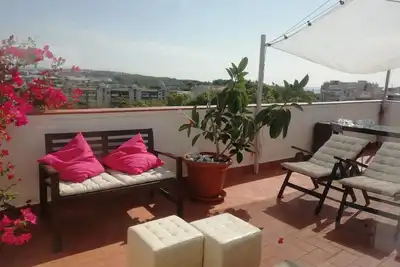 Image de Charming attic apartment, fantastic roof terrace