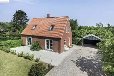 Image de Peaceful holliday oasis -coast forrest shops