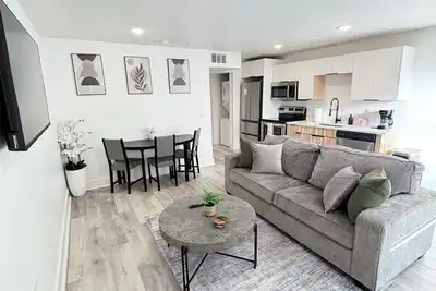 Image de New Modern 1br Apartment Near Downtown Dallas