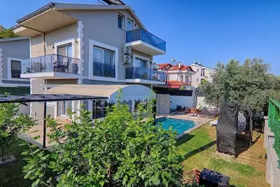 Fethiye Akarca da Özel Havuzlu Müstakil Villa