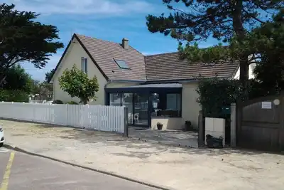 Image de Maison conviviale 12 personnes à 120m de la mer
