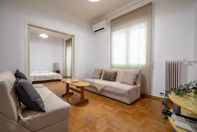 Image de Phoebe 3br apartment in Neos Kosmos by ΜΡS