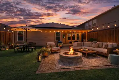 Image de Designer Retreat - Fire Pit, Garage Parking & Near Wedding Venues, Lake, Trails!