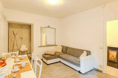 Image de Centro Storico Porlezza by Interhome