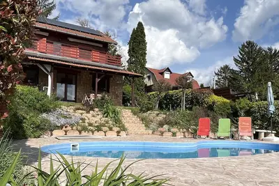 Image de Lake view, 3-bedroom villa with pool in beauty Őrbottyán, Hu in highest comfort