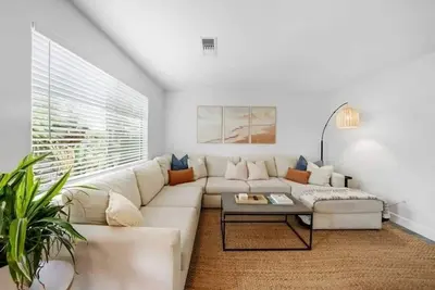 Image de Athena Full Property