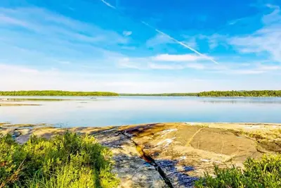 Image de Downeast Waterfront Getaway with Bay Views