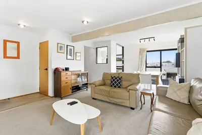 Image de Homely 3br Mt Eden Townhouse with Parking