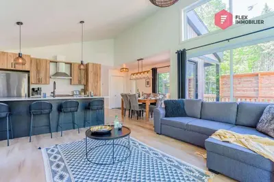 Image de Le Grand Pic de Portneuf | Tv 65\" Sonos Spa Pool