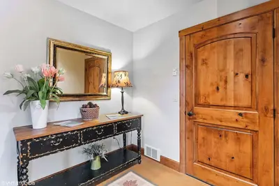 Image de Bigfork Bay Retreat – Waterfront Condo in the Heart of Bigfork