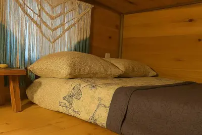 Image de Cozy 1-bedroom cottage in peaceful Newport with Ac