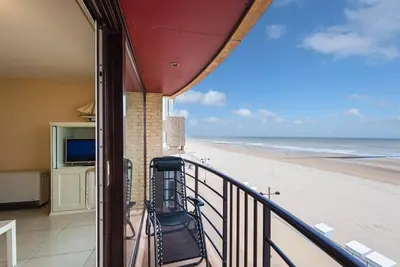Image de Appartement au 5? étage avec vue sur la mer