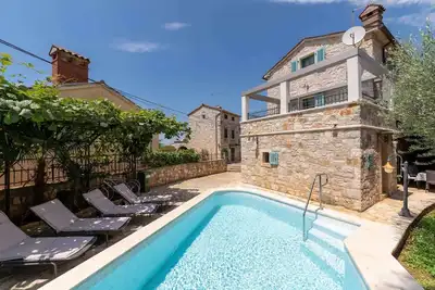 Image de Villa Rosini (100051-K1) - Porec