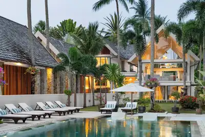 Image de Elite 5-Star Samui Beachfront Villa: Private Chef, Breakfast, Free Suv & Jet Ski