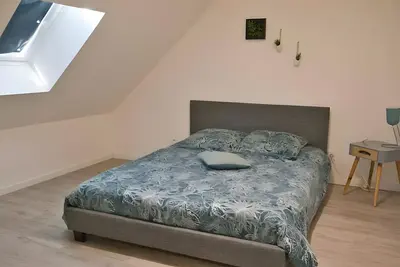 Image de Maison de vacances « Appartement Bohème Centre Joigny 4 » avec Wi-Fi