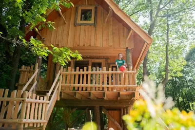 Image de Wooden Lodge | Boomhut op Recreatiepark d`n Mastendol