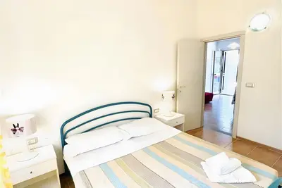 Image de Appartement 'Trilocale Ginepro Vista Mare 2' avec vue mer, Wi-Fi et climatisation