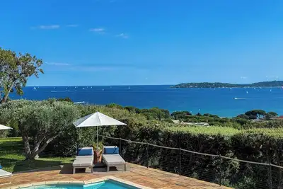 Image de Magnifique propriété avec vue panoramique sur la mer à Sainte-Maxime (10 pers. )