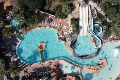Image de Camping 4 étoiles - Parc aquatique - ccbedgb