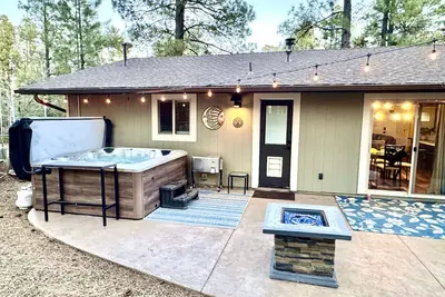Image de Eagles Nest Modern Ranch w/ Hot Tub & Disc Golf