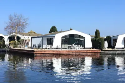 Image de 2 chambres à coucher à Lemmer
